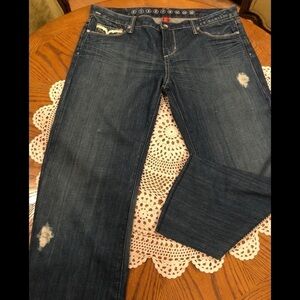 Vigoss Chic & Moda Distressed  Capri Cropped Jean 17Jr. X 26 Casual